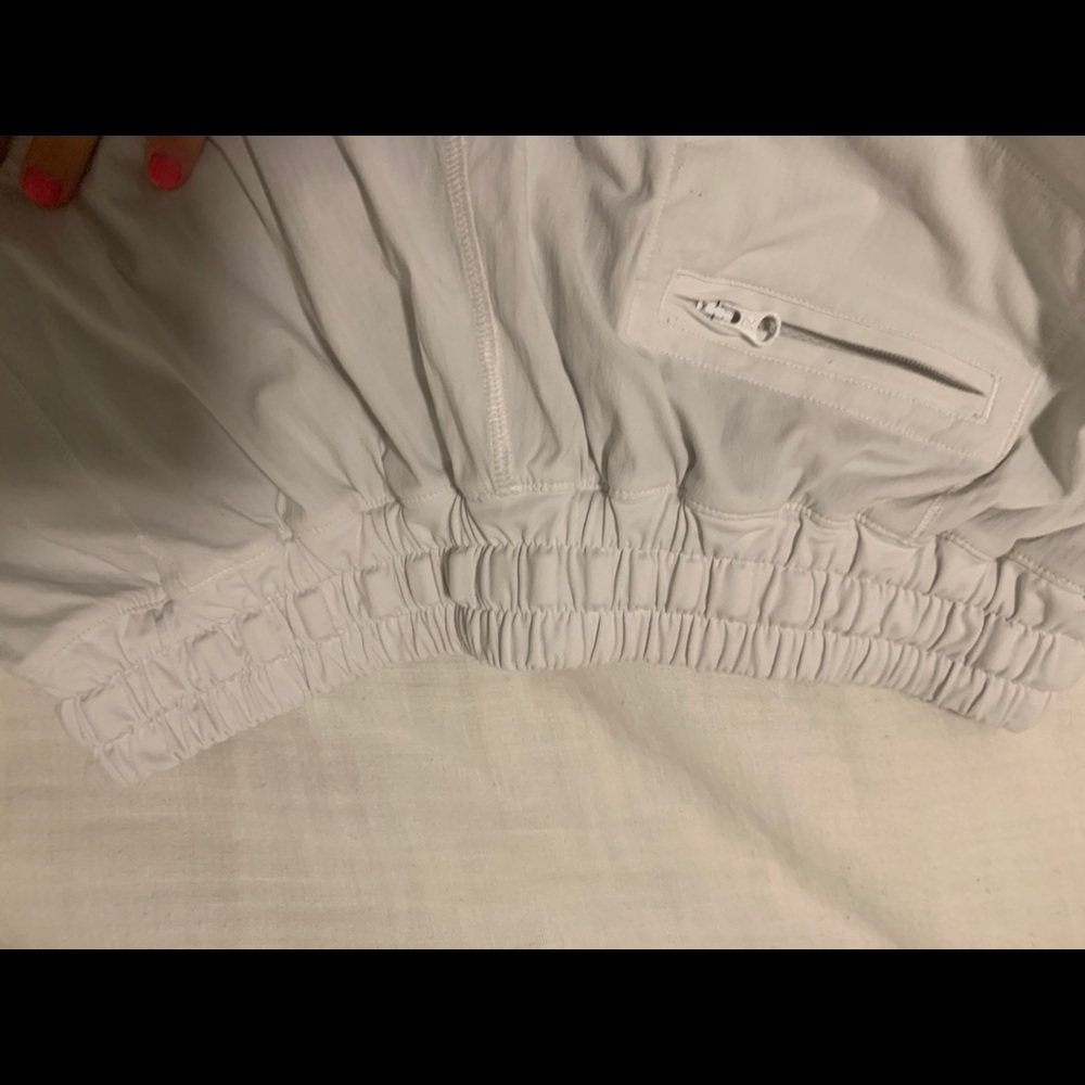 White Lululemon Shorts With Draw String - image 4